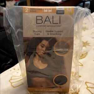 NIB Bali Black & White 2-Pk Seamless Wirefree Bra ( Medium)